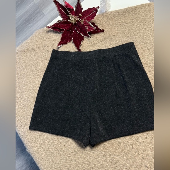 Express Extreme High Rise Metallic Sparkle Shorts - Black - Size Medium - Picture 2 of 8